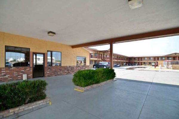 MAGNUSON HOTEL ADOBE INN (Holbrook)